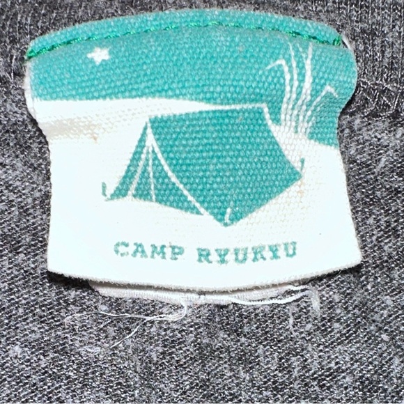 Graphic Grey T-Shirt with Crested Serpent Eagle Design M/L - Picture 3 of 3